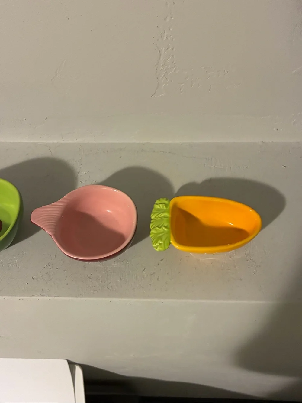 Rae Dunn veggie measuring cups